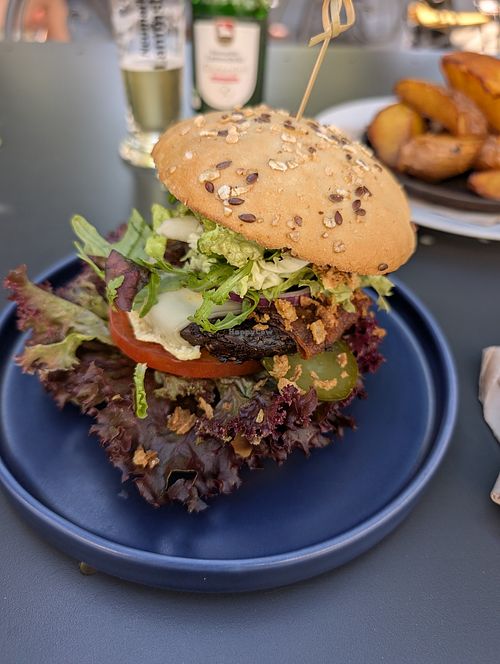 Burger at Ich Bin So Frey in Landau