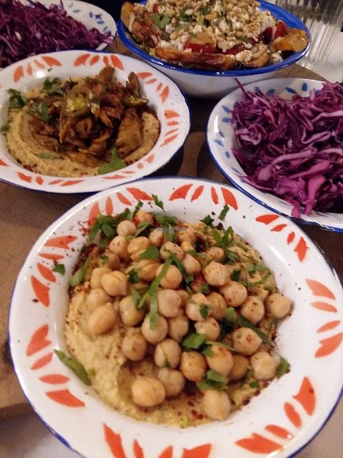 @ Hummus. at Hummus in Delft