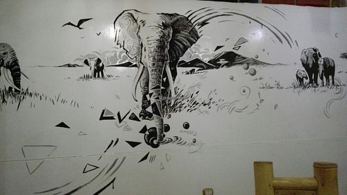 elephant picture at Gordo Gorila in Mancora