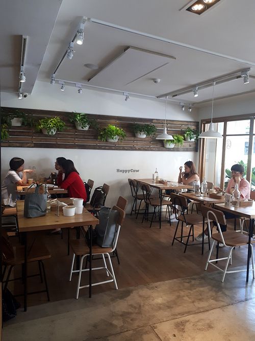 Inside at Flourish 元禾食堂 - Yuán Hé ShíTáng in Taipei