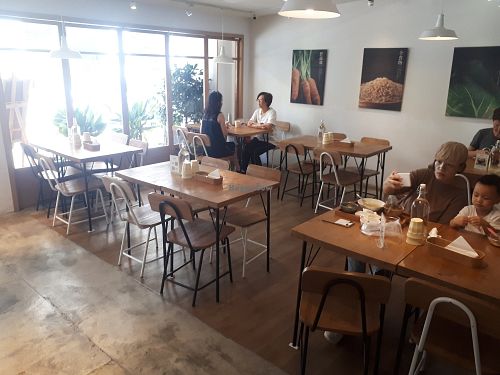 Inside at Flourish 元禾食堂 - Yuán Hé ShíTáng in Taipei