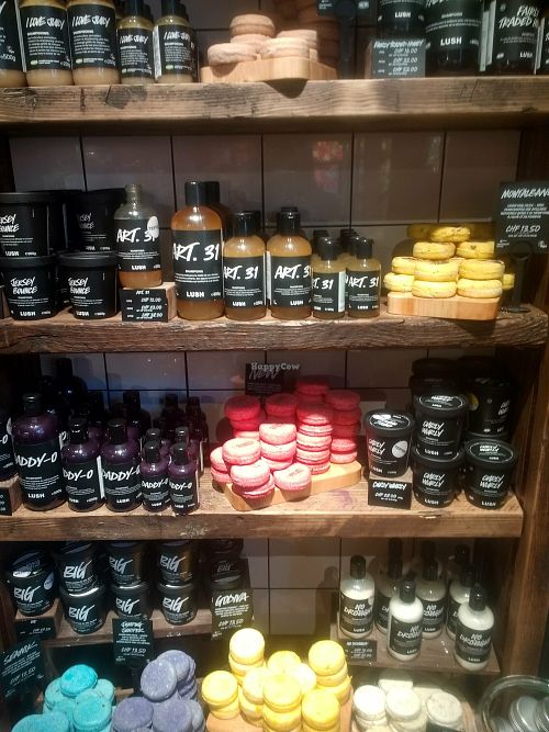 Shampoo at LUSH in Lausanne