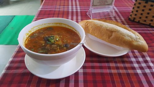 Cari Banh Mi at Nhan Duyen in Hoi An