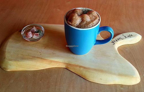 Soya yada badem sütlü nescafe. 

Extra frothy delicious Cafe latte with soy or almond milk. We don't do filtered coffee at the moment, but we are going to improve our conditions and skills as time goes by. Maybe in the near future, who knows. Looking forward to seeing you earthlings! at Yasam Vegan Kafe in Izmir