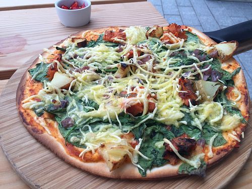 vegan Kew garden pizza & chillis on the side! at The Stable - Kew Bridge in West London