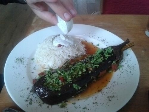 Dolma-e Badendschan, stuffed eggplant with rice at Villa Mundus in Innsbruck