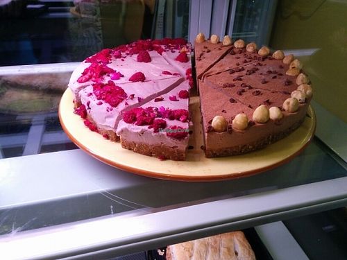 Raw Cakes! Raspberry + Hazelnut Nutella at Soy Division in Glasgow