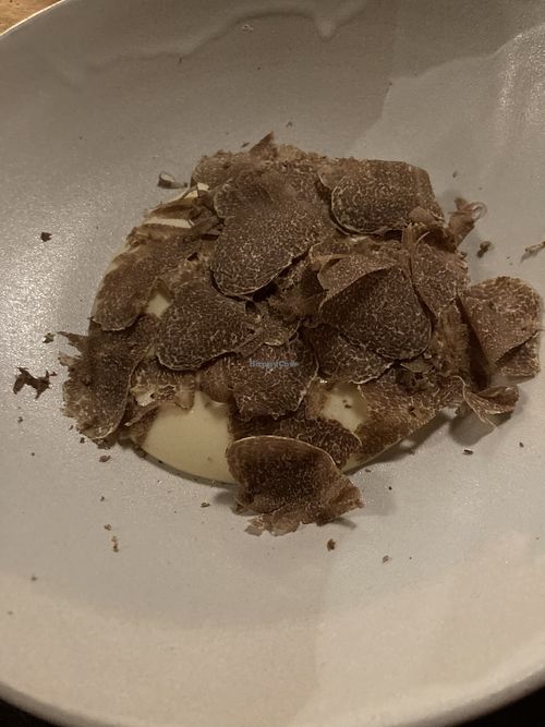 Potatoes with white truffels at Formel B in Frederiksberg