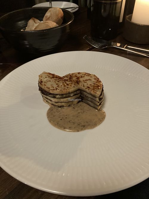 celiaric contraption with truffel at Formel B in Frederiksberg