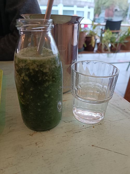 Green juice at Petite Nature in Rennes