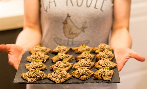 Apéritif to die for at Chez Caro et Seb in Saint-franc