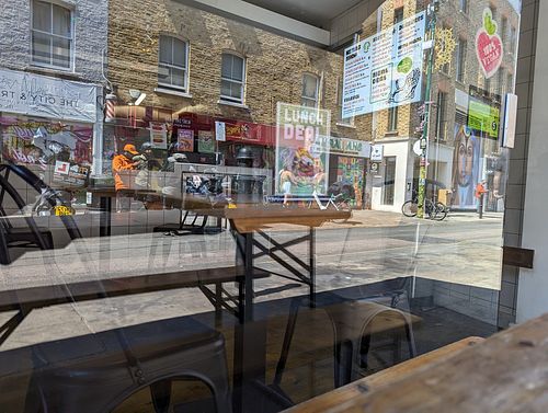 Außenansicht at What The Pitta in London