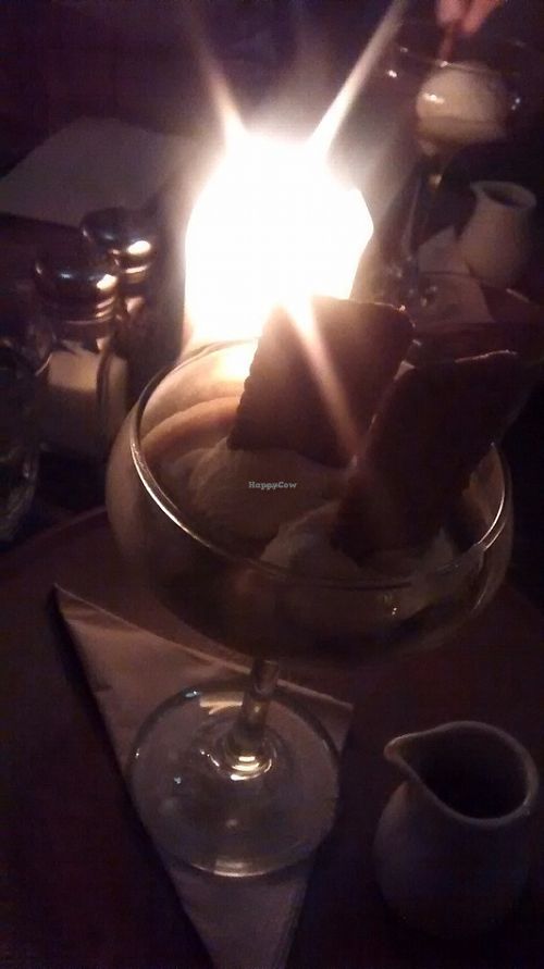 Affogato (me trying to be arty) at Chinaskis in Glasgow