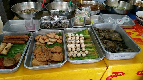 food 1 at Jay Khang Wat in Lamphun