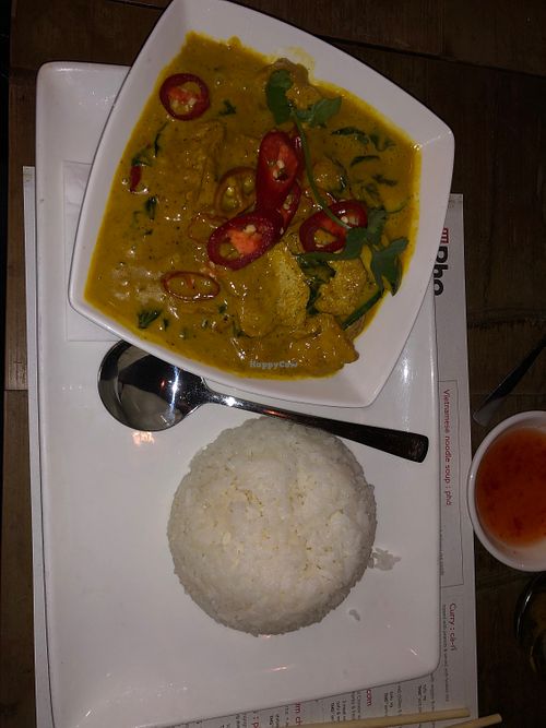 Tofu spicy curry at Pho in Brighton