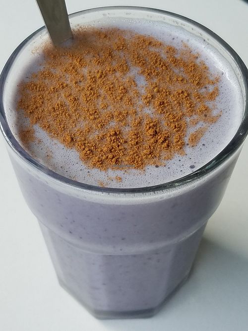 Blueberry almond milk smoothie at De Aca in San Jose
