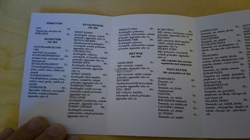 meny 2 ";all wok dishes can be made vegetarian";  at Foodhouse in Linkoping