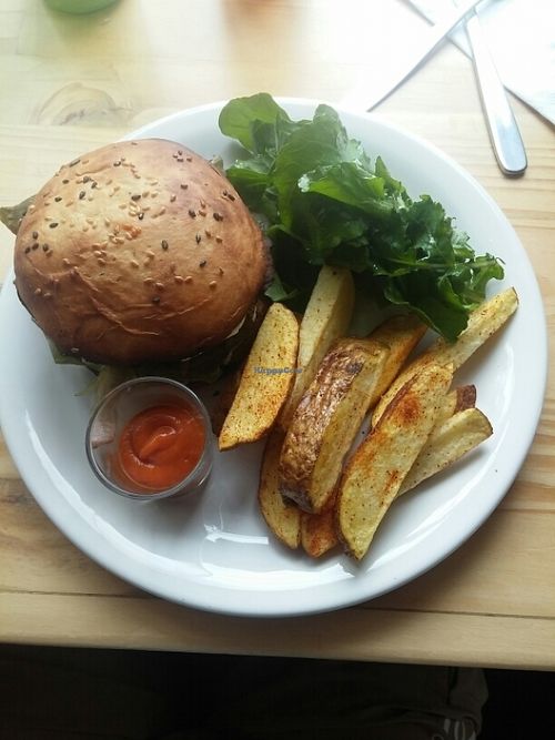 The burger  at Tandana in Quito