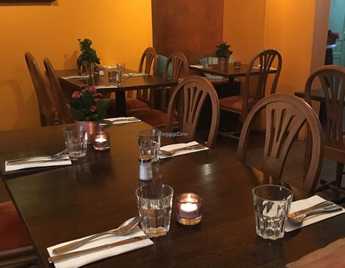 clean & cosy at Holy Cow - Vasastan in Stockholm