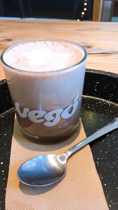 hot chocolate at The Canvas: Shoreditch in East London