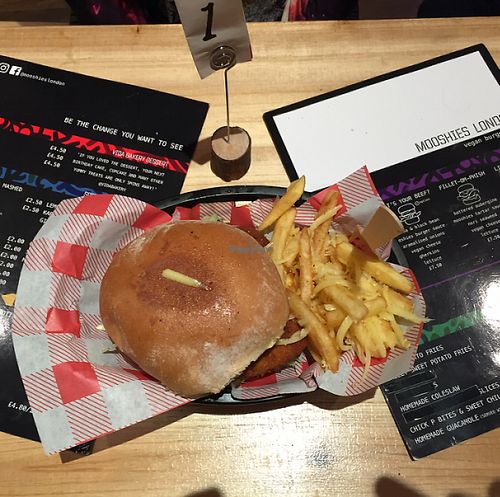 fillet on phish / cheesy fries  at Mooshies in East London