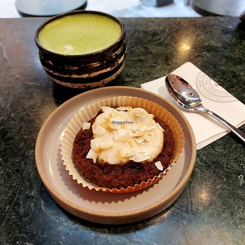 Matcha latte and raw carrot cake. at Pepstop - Riddargatan in Stockholm
