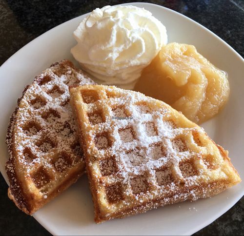 einer unserer Klassiker at Waffeln am Leuchtturm  in Bresewitz