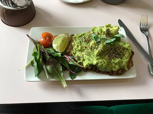 Avocado sourdough toast at Hula Juice Cafe in Edinburgh