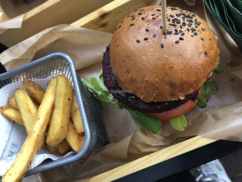 Rote Beete Burger at Krowa Na Wypasie in Pobierowo