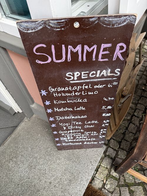 sign  at Marae - Kaffee & Zauberei in Luebeck