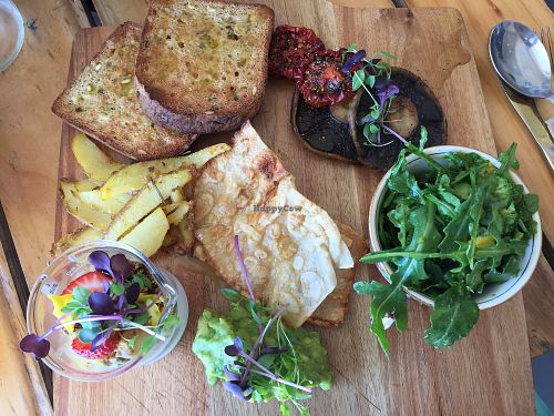 Breakfast board at Particle Cafe in Avondale Heights