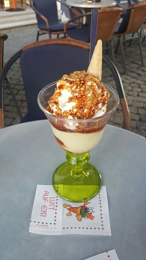 Caramel Sundae at Brustolon Cafe Gelateria in Koblenz