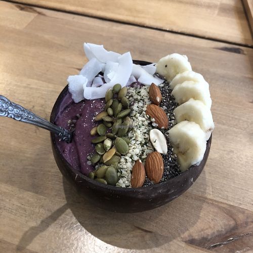 Bol d’açaï at Belem Cafe & Yoga in Montreal