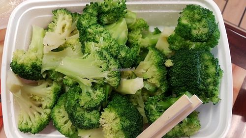 steamed broccoli  at China Xpress in New Port Richey