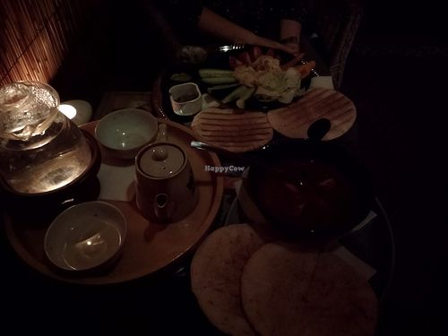 Hummus + tea at Dobra Cajovna in Karlovy Vary