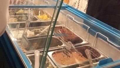 ice cream at Comme Chez toi Pasteleria Belga in Ayamonte