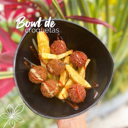 Bowl de croquetas at Burger Green  in Pereira