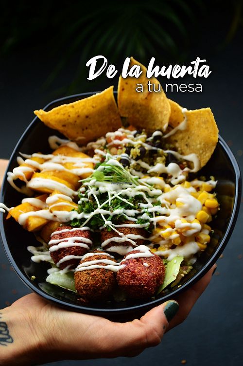 Bowl de la huerta at Burger Green  in Pereira