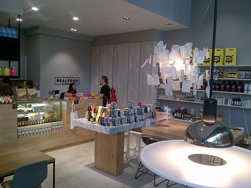 Real Food Cafe, South Beach at Real Food 真食 - South Beach in Central Singapore