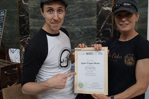 Sgaia at Sheffield Vegan Festival, accepting the Award for Best Vegan Meat from Fiona Oakes. at Sgaia's Vegan Mheat in Paisley