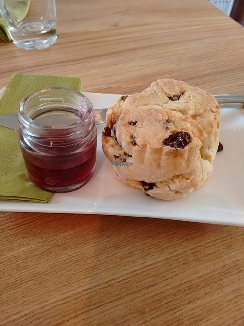 vegan scone, gluten free also at Simply Nood in Bridge Of Allan