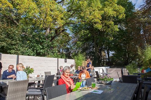 A big outdoor terrace at Loff Restaurant in Breda