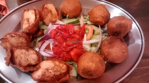 Veggie haggis and cauliflower pakora at The  Pakora Bar in Edinburgh