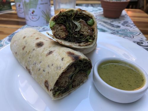 Falafel-pea shawarma at Frutteto Cozinha Artesanal in Recife