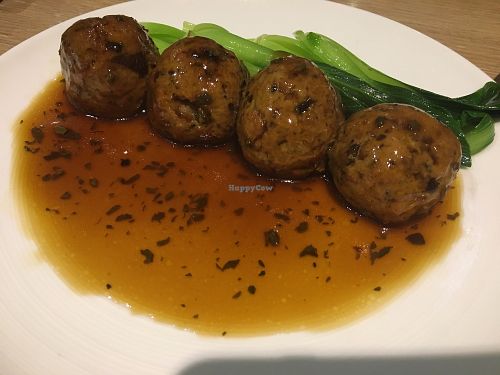 mock meat "meat"balls at Mister 7 in Hangzhou