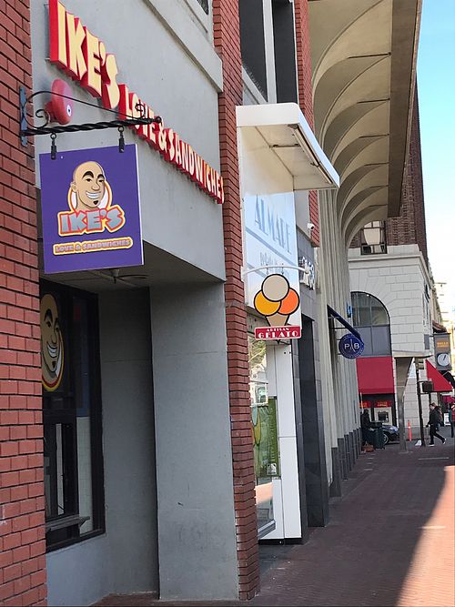 Entrance to Ike’s at Ike's in Berkeley