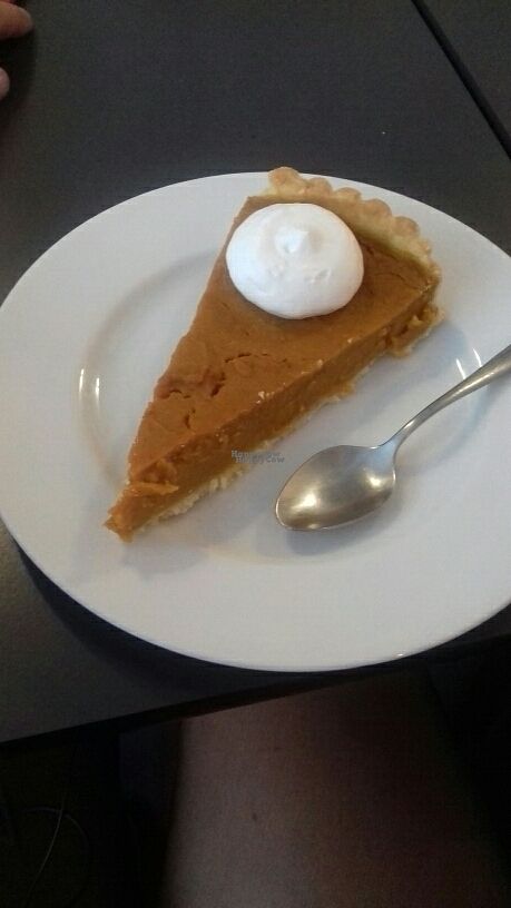 Vegan pumpkin pie  at Cloud Cakes - Mandar in Paris