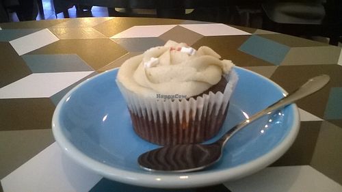vegan cup cake at Cloud Cakes - Mandar in Paris