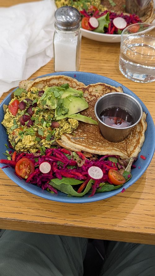 Pancakes at Cloud Cakes - Mandar in Paris