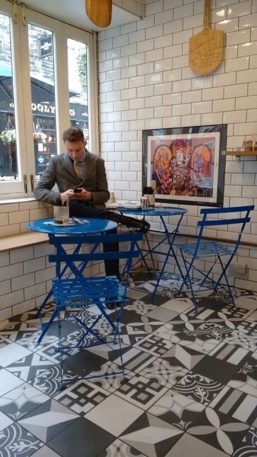 limited seating at Dough Pizzeria in Edinburgh